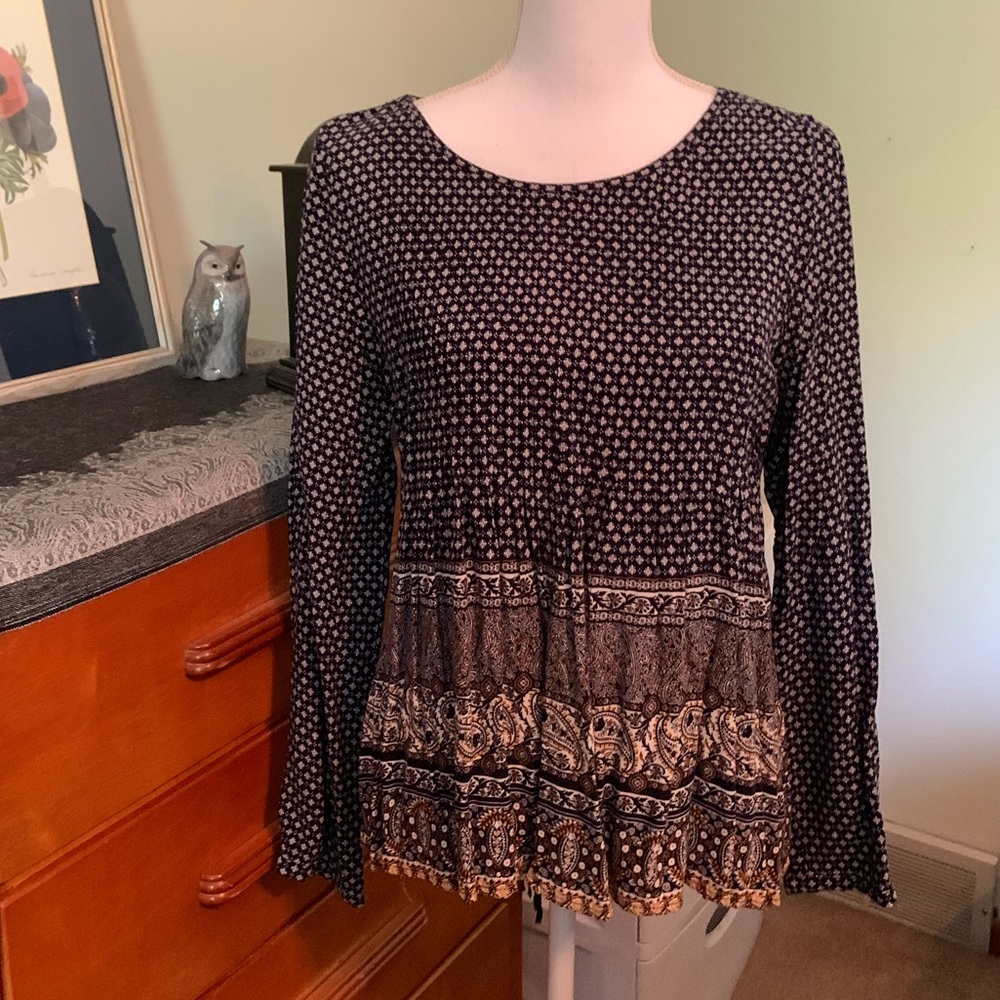 Eden Society Flowy Pattered Blouse: Large